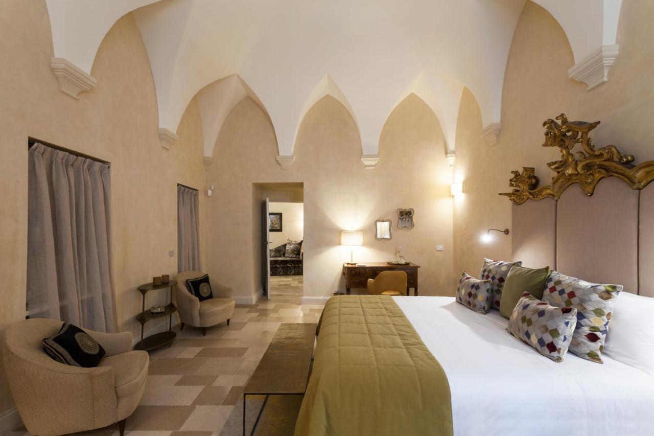 Palazzo Maresgallo Suites & Spa Lecce Exterior photo